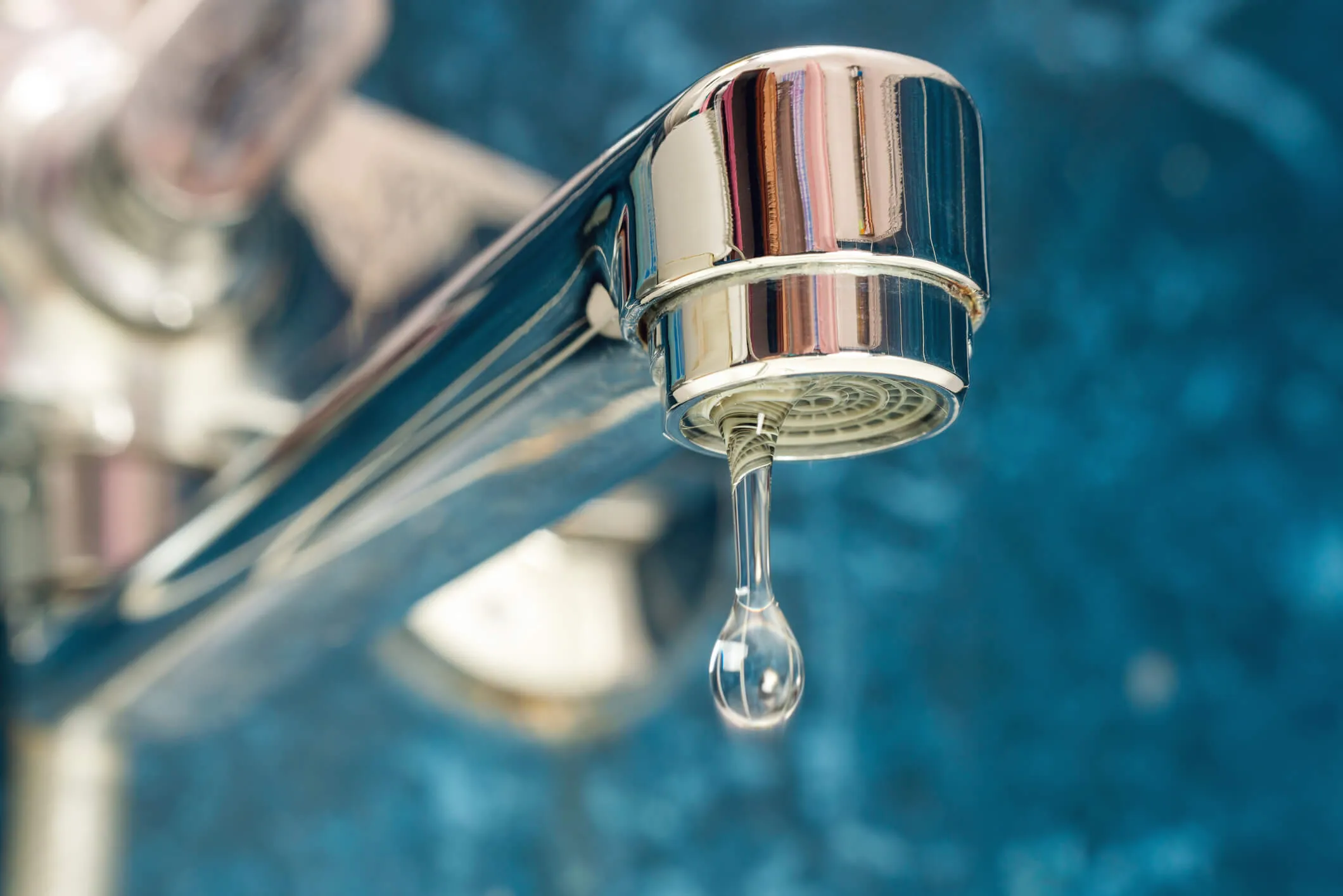 Water-Efficient Plumbing Fixtures Save Water and Energy: This Is How blog image